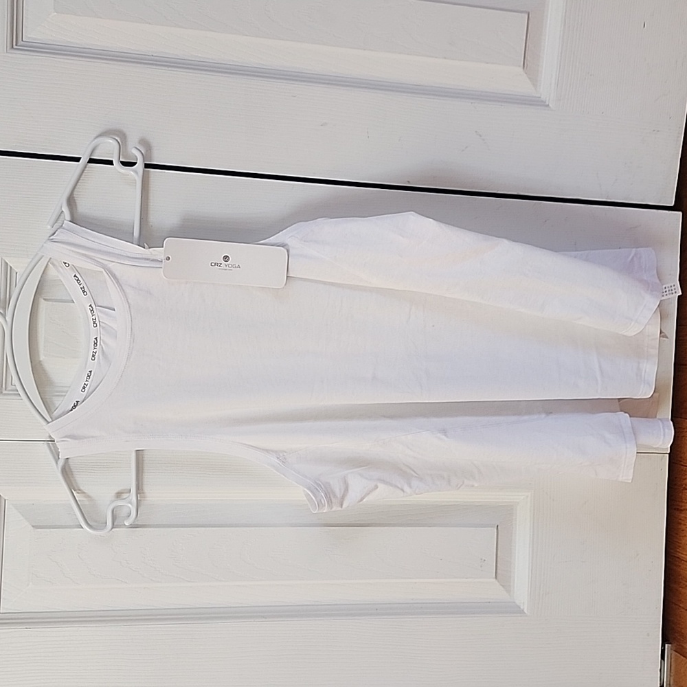 🌟New With Tags🌟 White CRZ Yoga Workout Tank Top